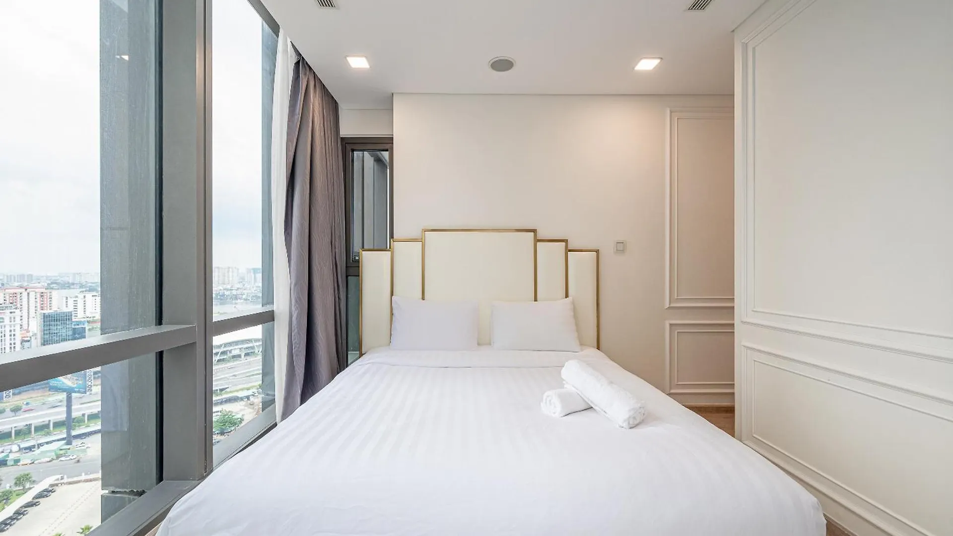 The Landmark 81 - Phan Dang Residences Ho Chi Minh City 0*,  Vietnam